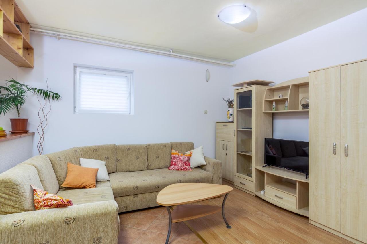 Apartment Buzet 17562A Ngoại thất bức ảnh